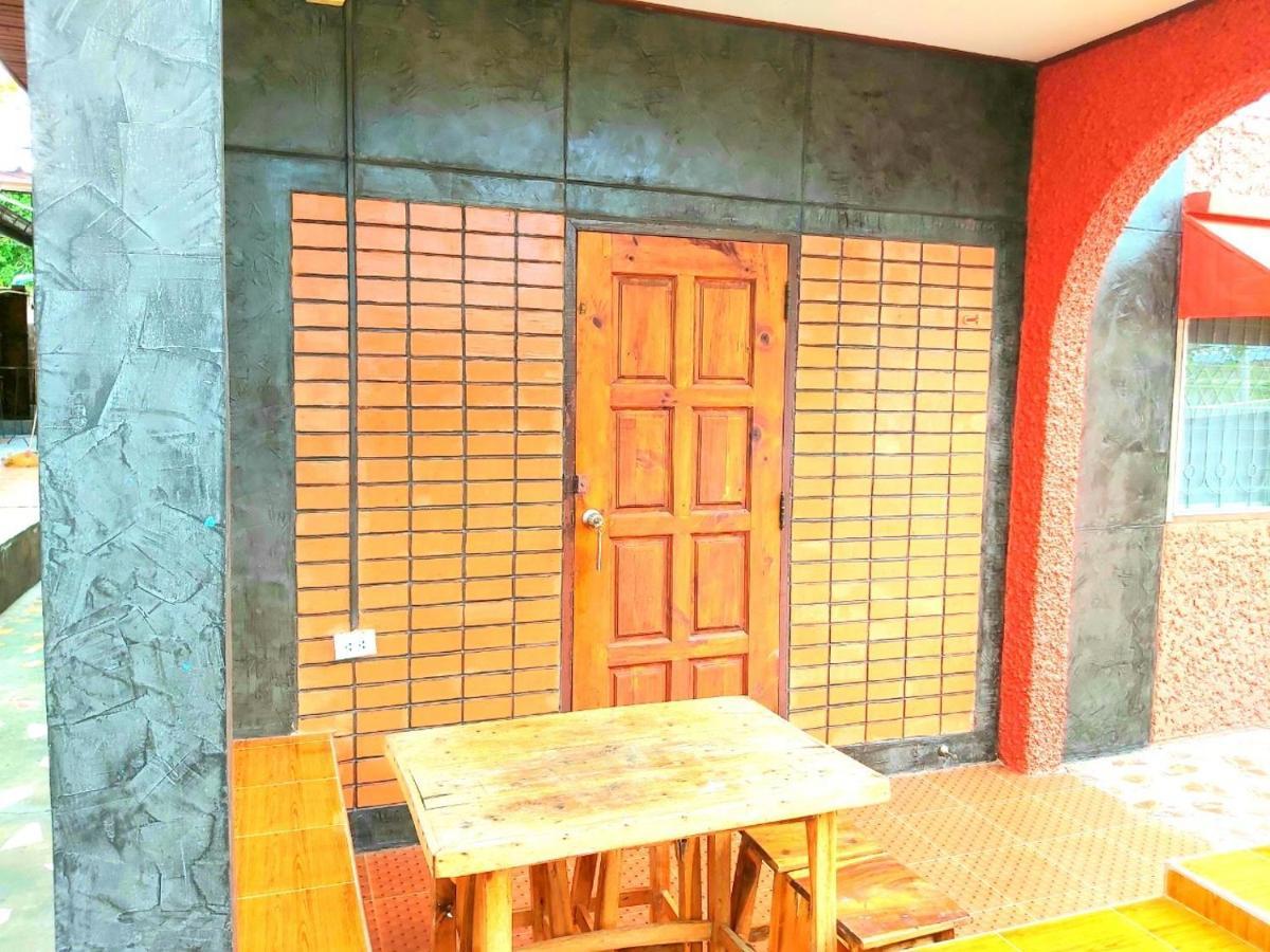 Wilailak Bungalow @ Koh Srichang Ko Sichang Exterior foto